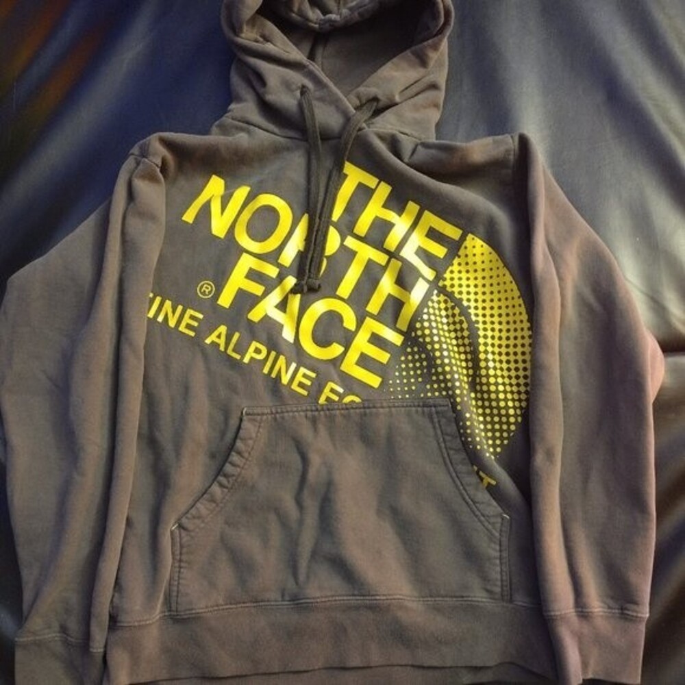 The North Face Heavy Hoodie Size Medium